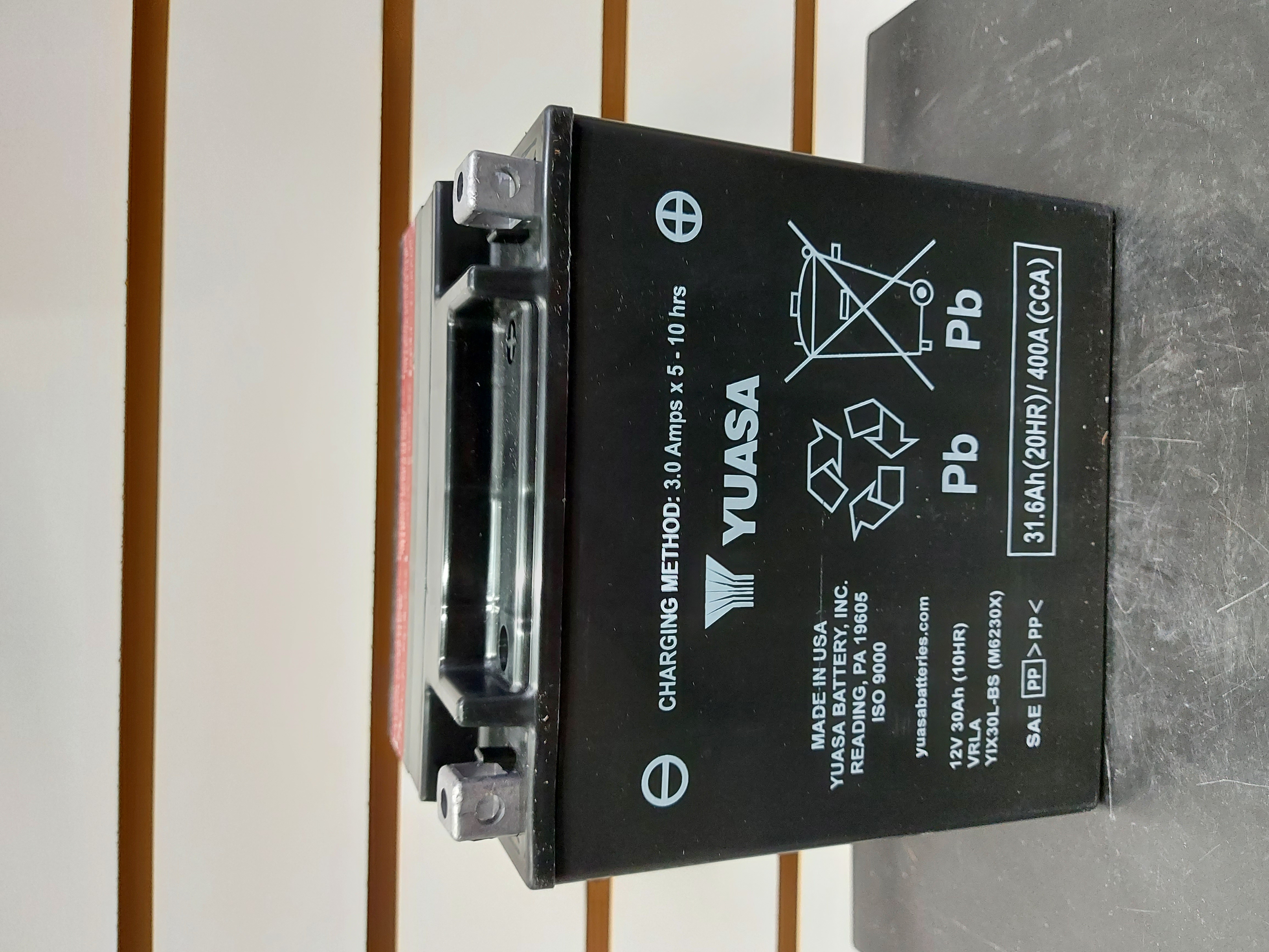 YIX30L-BS NON ACTIVEE   YUASA U.S.A.